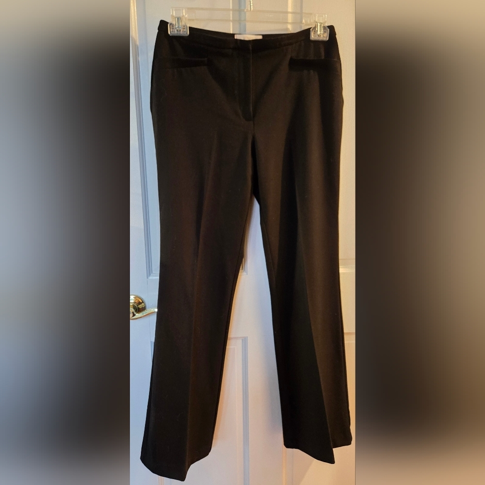 *final price* Chico's black pants bell-bottoms 30½ inseam zip front sz 6